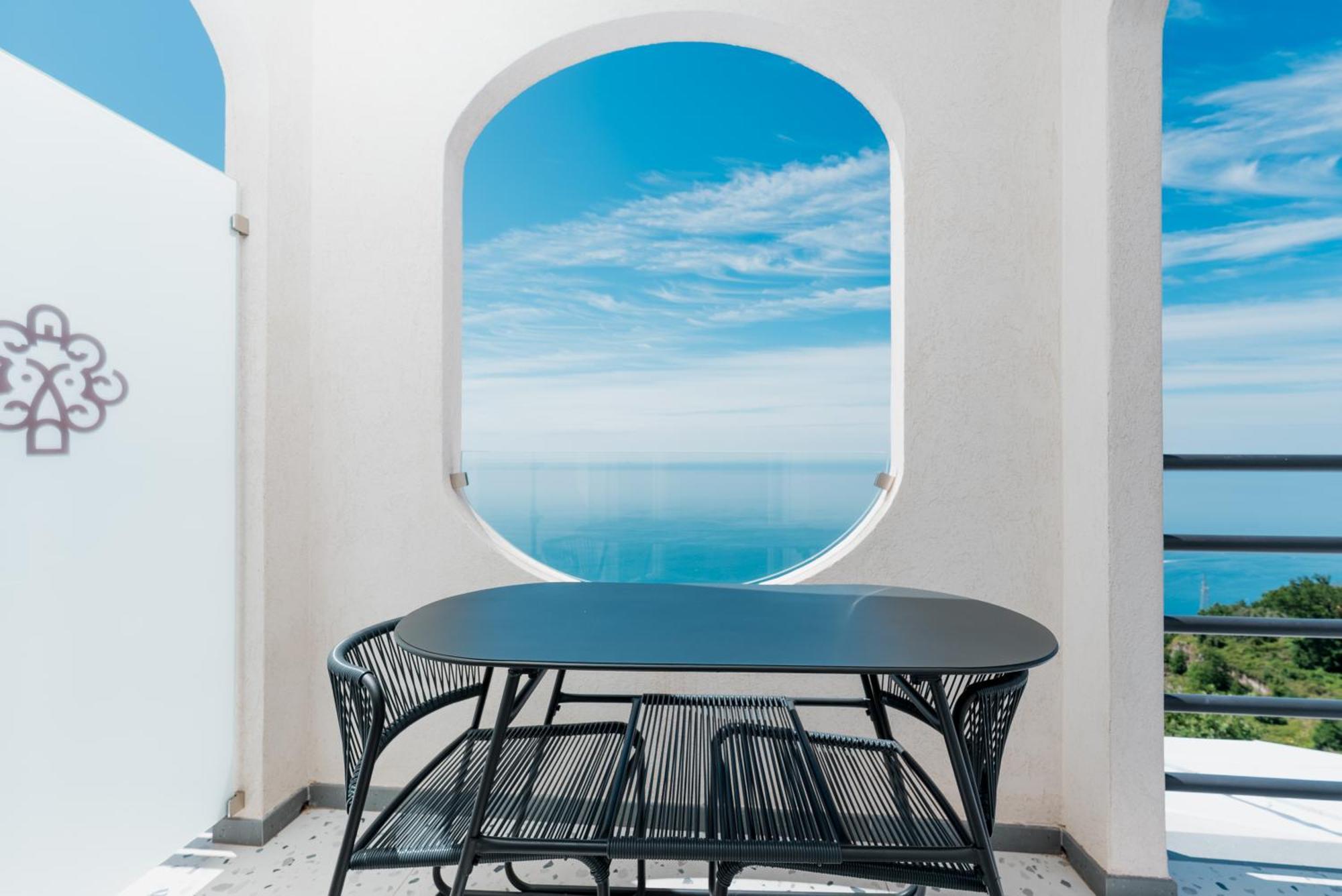 Albergo Dipinto Baccoฟูโรเร ภายนอก รูปภาพ